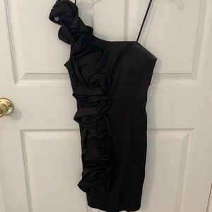 Hailey Logan XS black dress